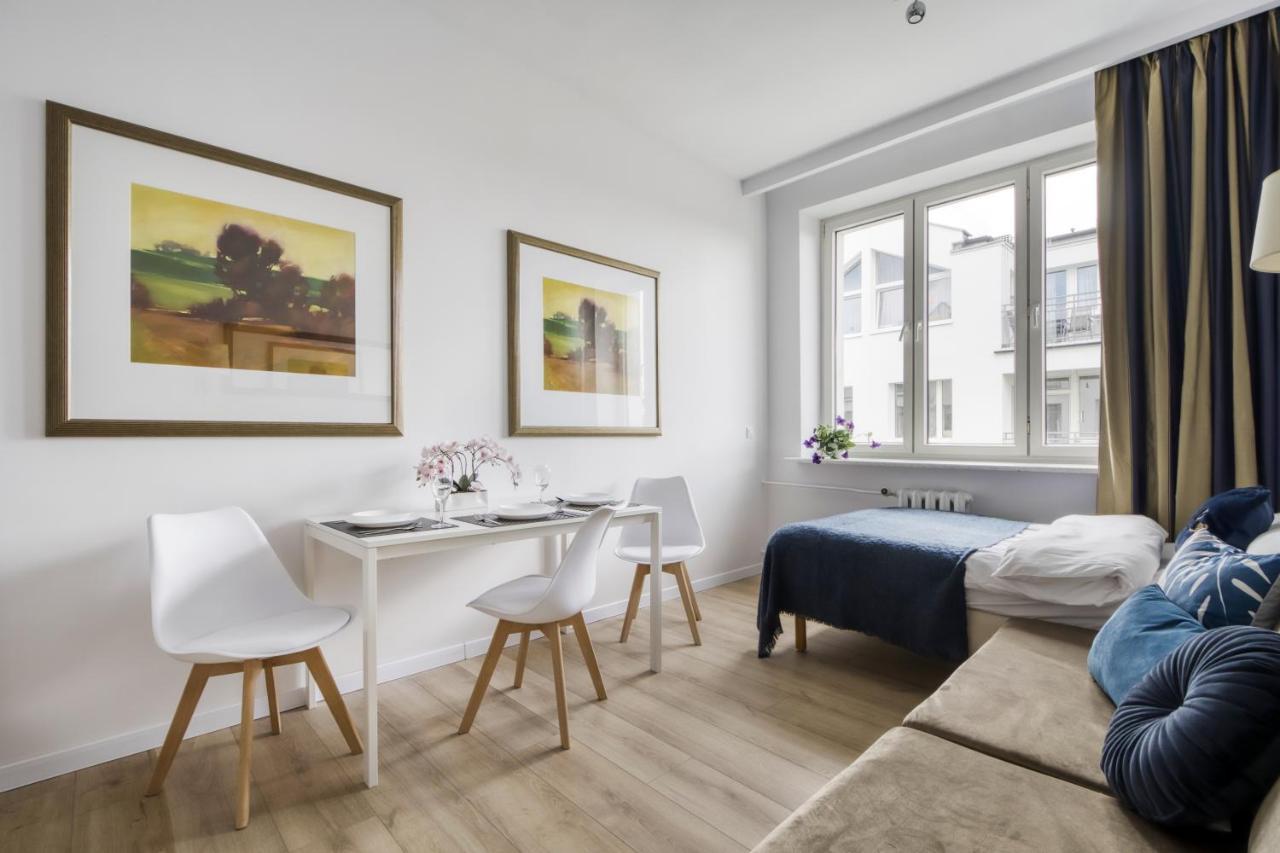 23 Unit Miniapartments Warszawa Lotnisko Okecie Fajne Ministudio Przy Bitwy Warszawskiej Luaran gambar