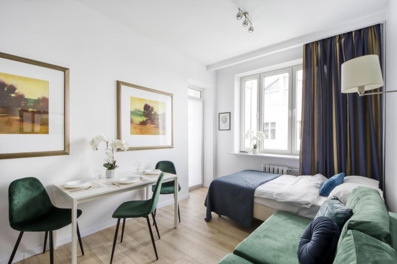 23 Unit Miniapartments Warszawa Lotnisko Okecie Fajne Ministudio Przy Bitwy Warszawskiej Luaran gambar