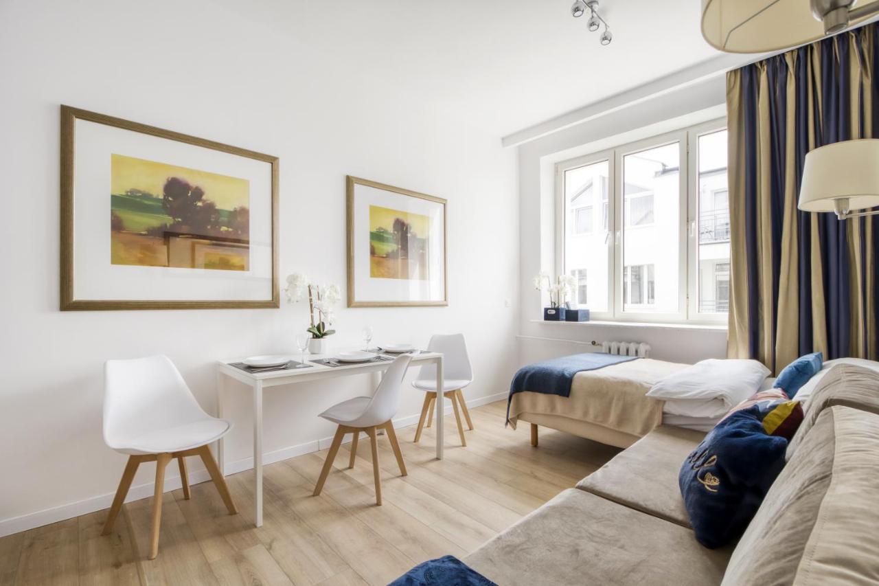 23 Unit Miniapartments Warszawa Lotnisko Okecie Fajne Ministudio Przy Bitwy Warszawskiej Luaran gambar